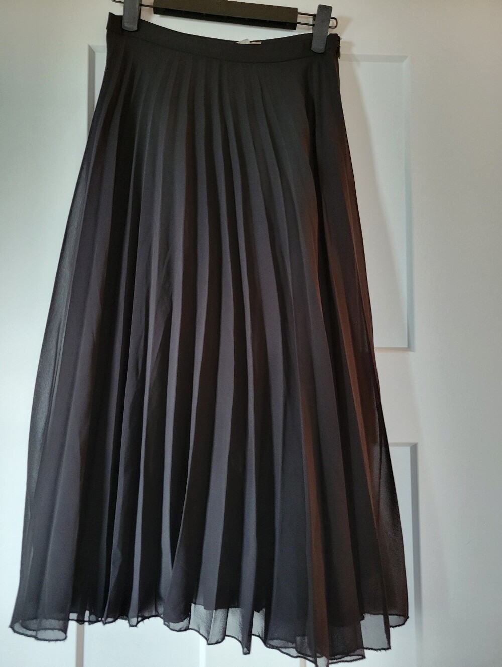 Black Pleated Midaxi Skirt - Women